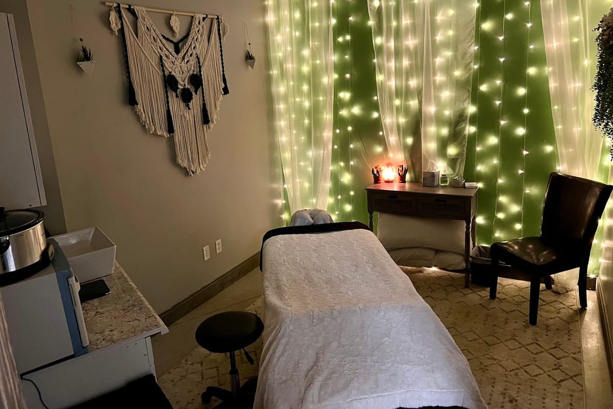 Cactus Blossom Massage featured offerings