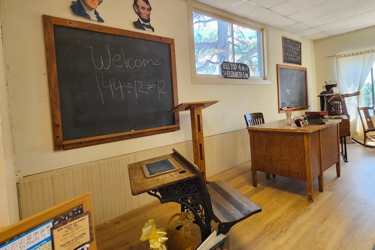 Hilltop Schoolhouse atmosphere and seating