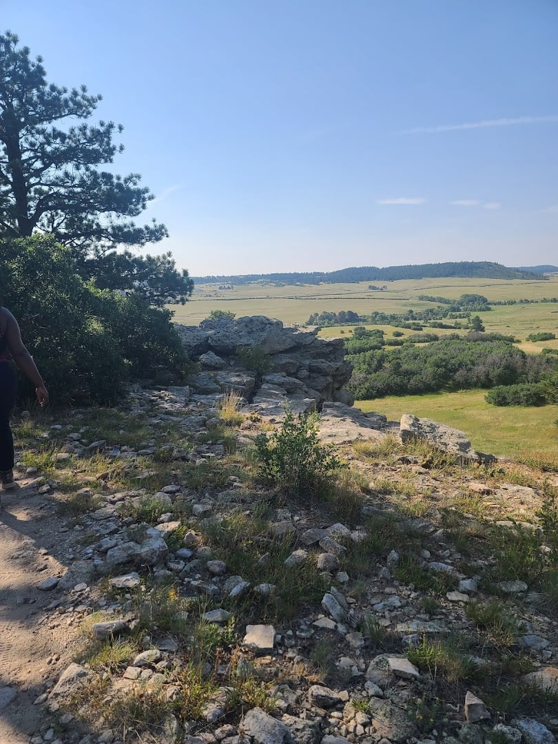 Palmer Ranch Divide Trail atmosphere and seating