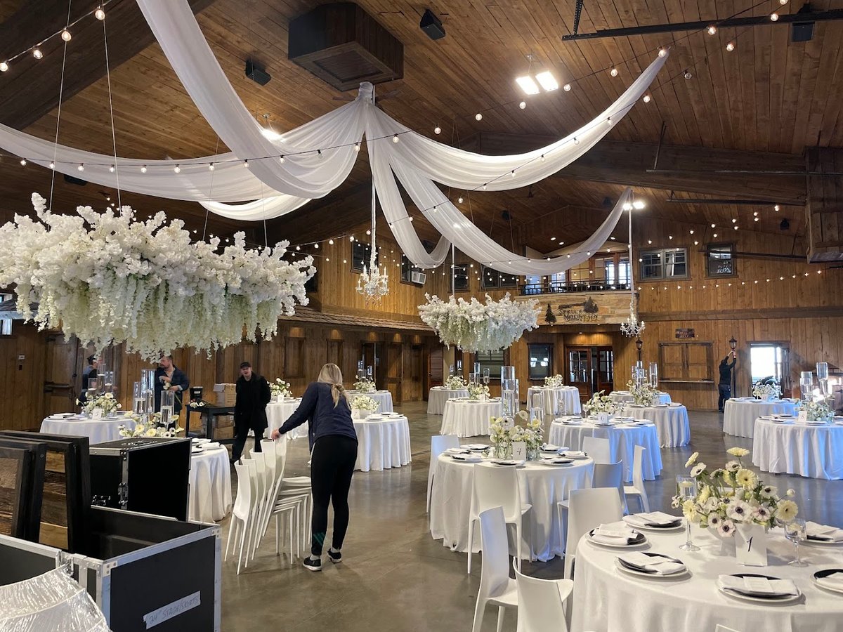 Spruce Mountain Events atmosphere and seating