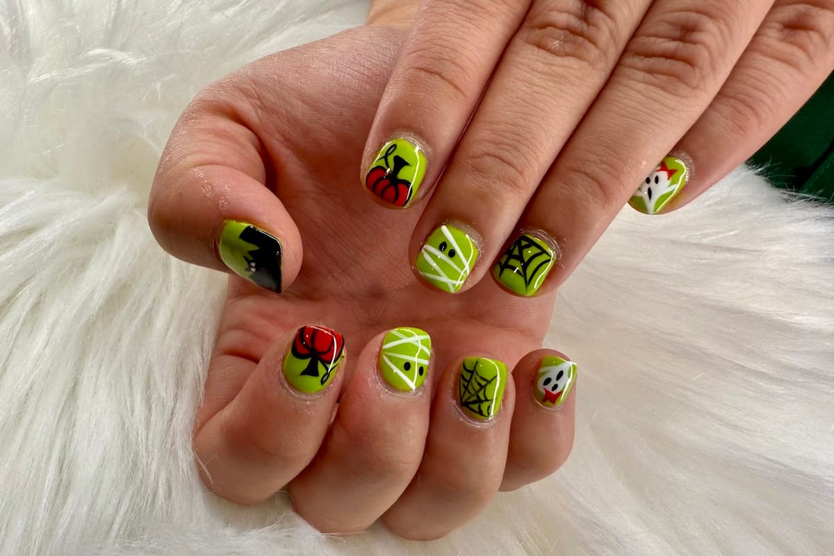 Luxury Nails and Spa atmosphere and seating
