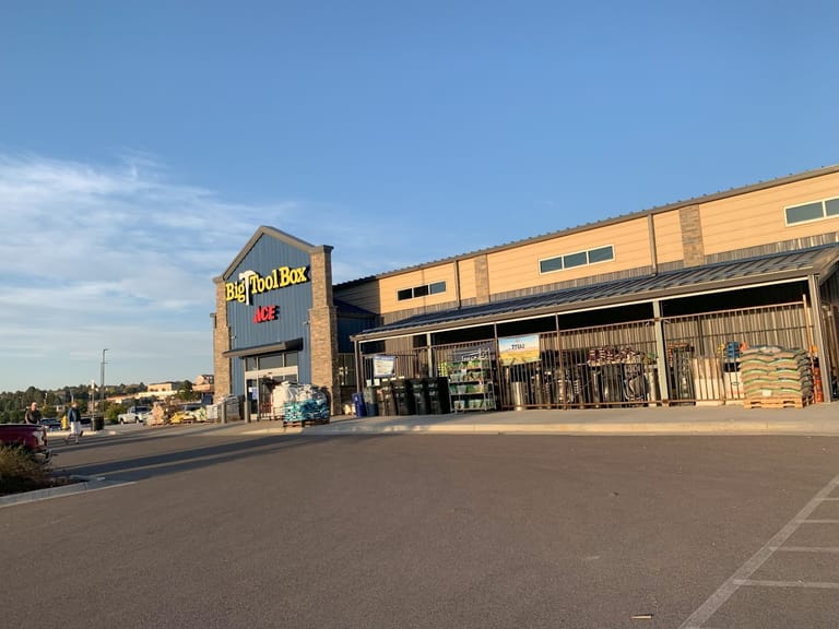 The Big Tool Box and Highlands Garden Center atmosphere and seating