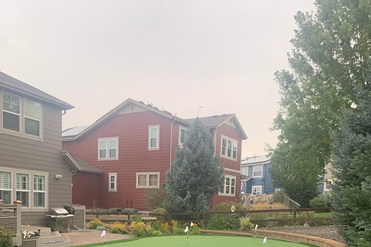 Tour Greens Denver exterior entrance