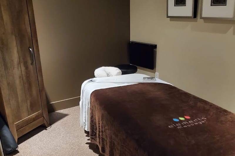 Elements Massage spa in Lone Tree, Colorado