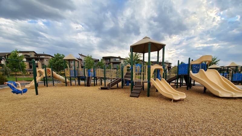 Guided Nature Hike: Common Backyard Birds at Prairie Sky at Prairie Sky Park