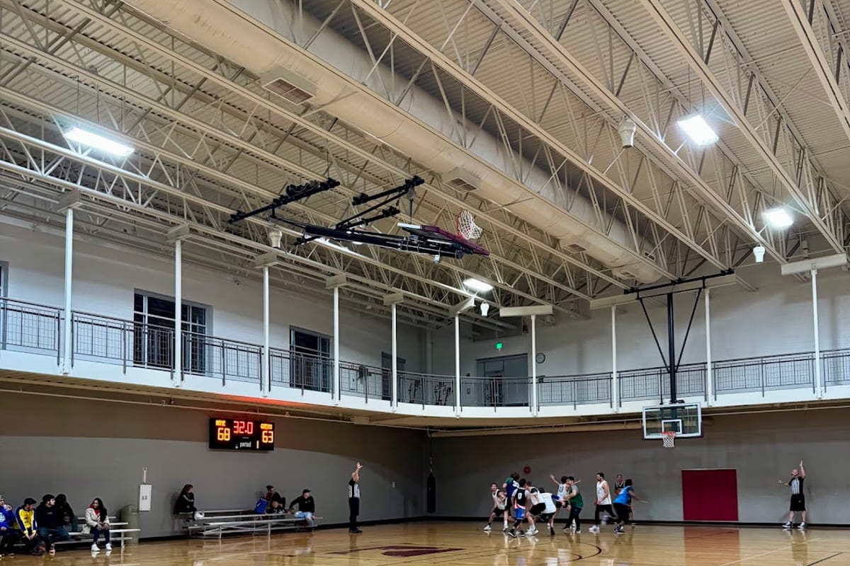 Eastridge Rec Center - Highlands Ranch Community Association atmosphere and seating
