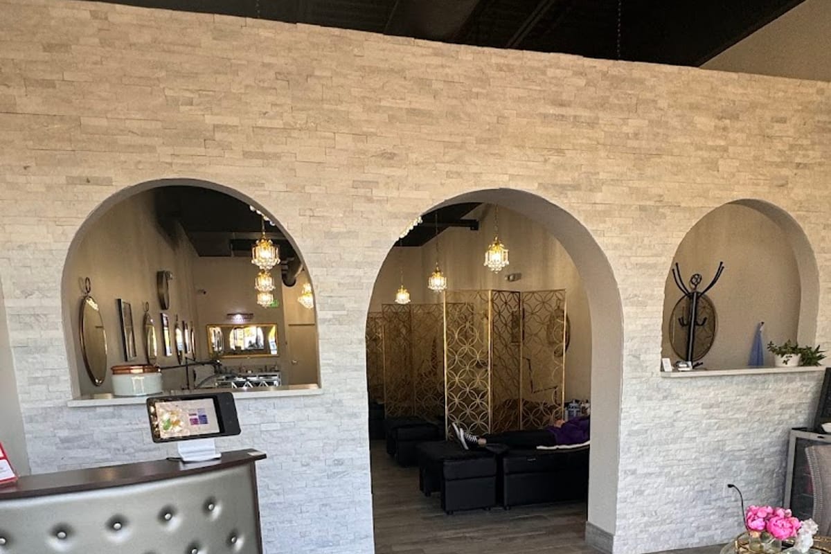 Lash Boutique atmosphere and seating