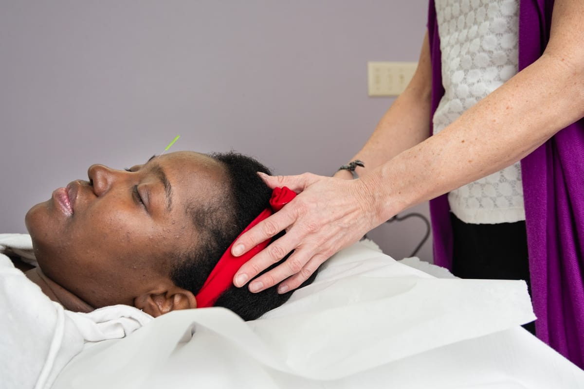 Kathleen Stoneman, RMT Reiki Practitioner & Reiki Training dining area
