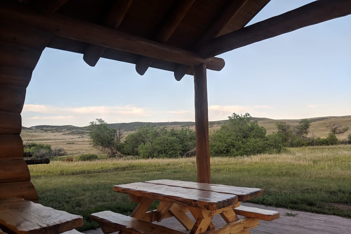 Sharptail Ridge Open Space dining area