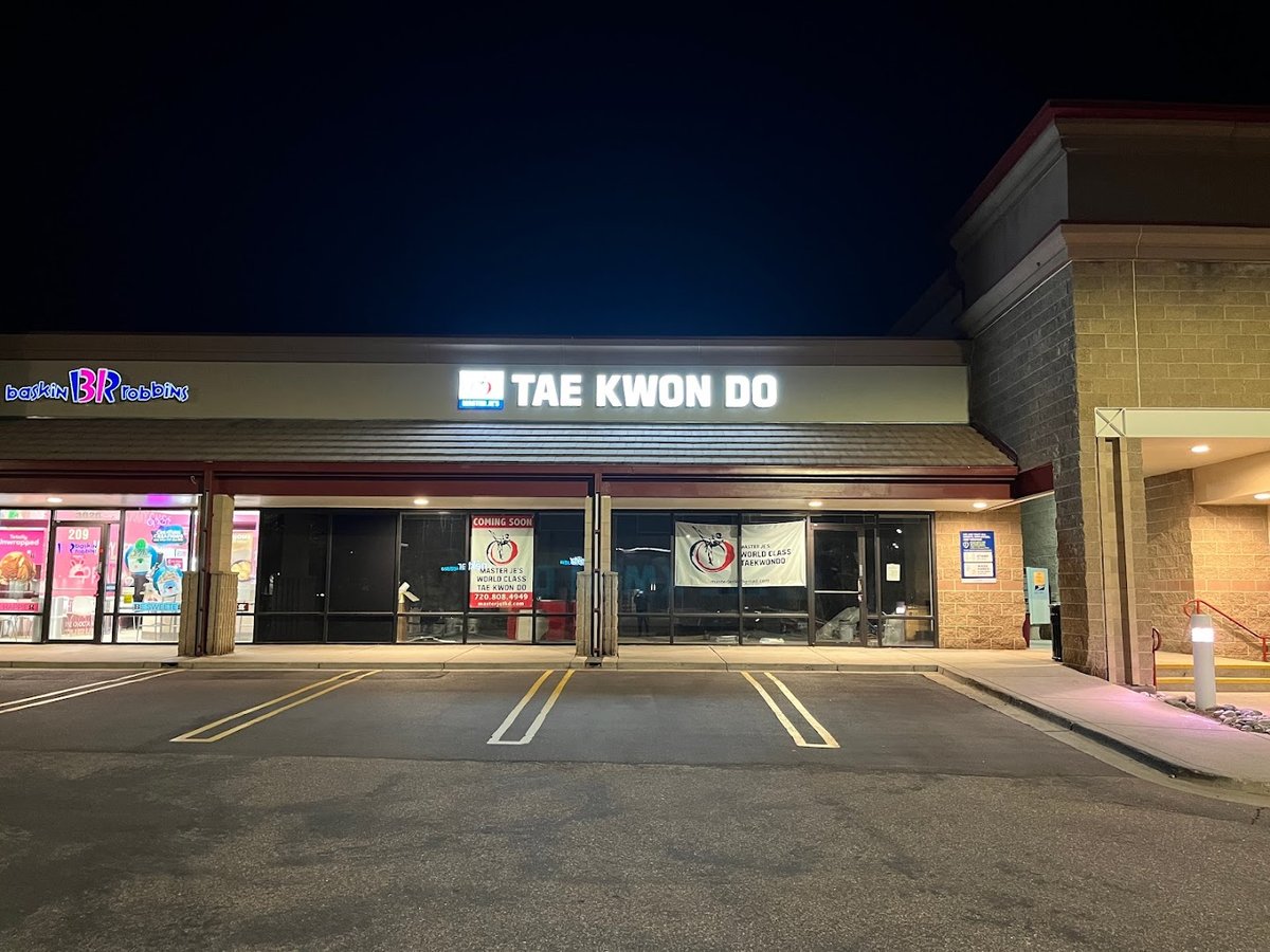 Master Je's World Class Tae Kwon Do atmosphere and seating
