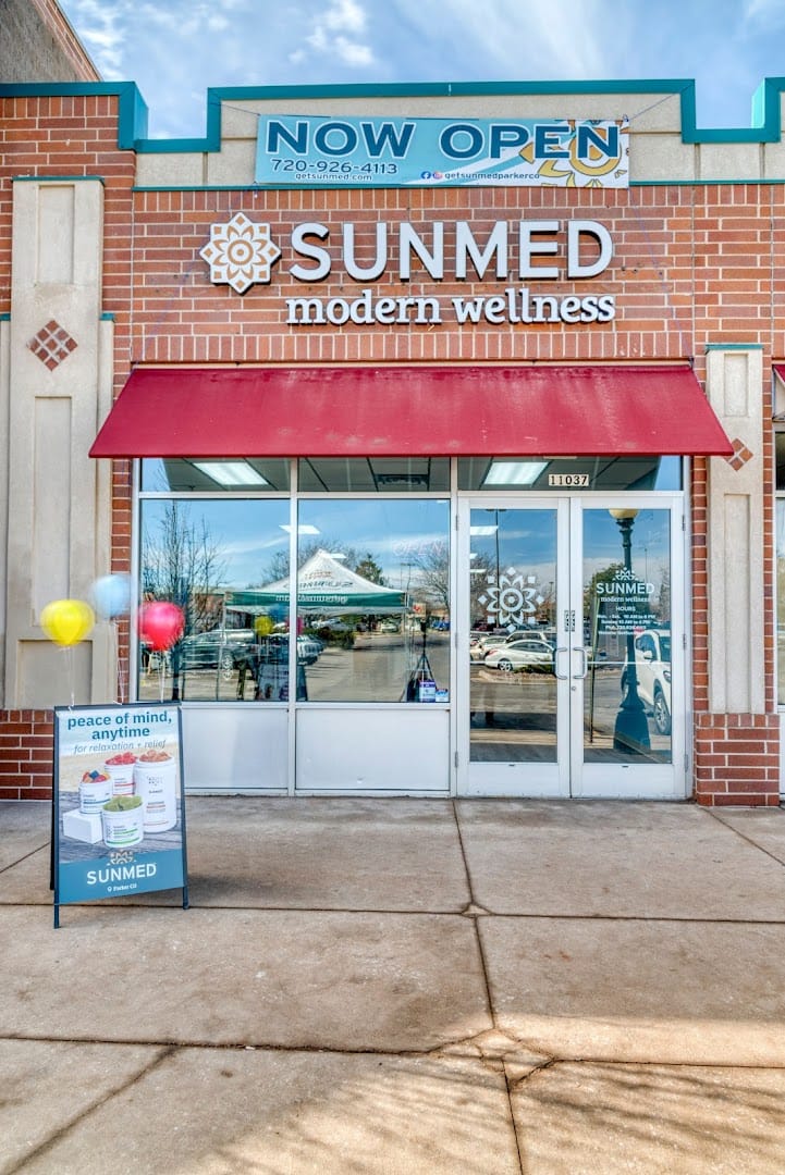 SUNMED | Your CBD Store - Parker, CO exterior entrance