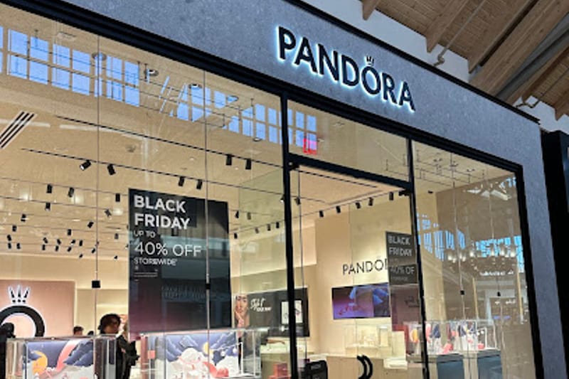 Pandora retail store in Lone Tree, Colorado