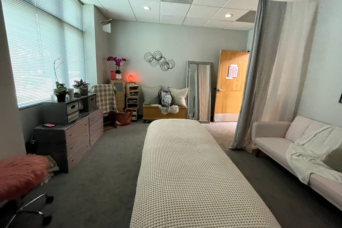 Interior view of Healing Habits Wellness
