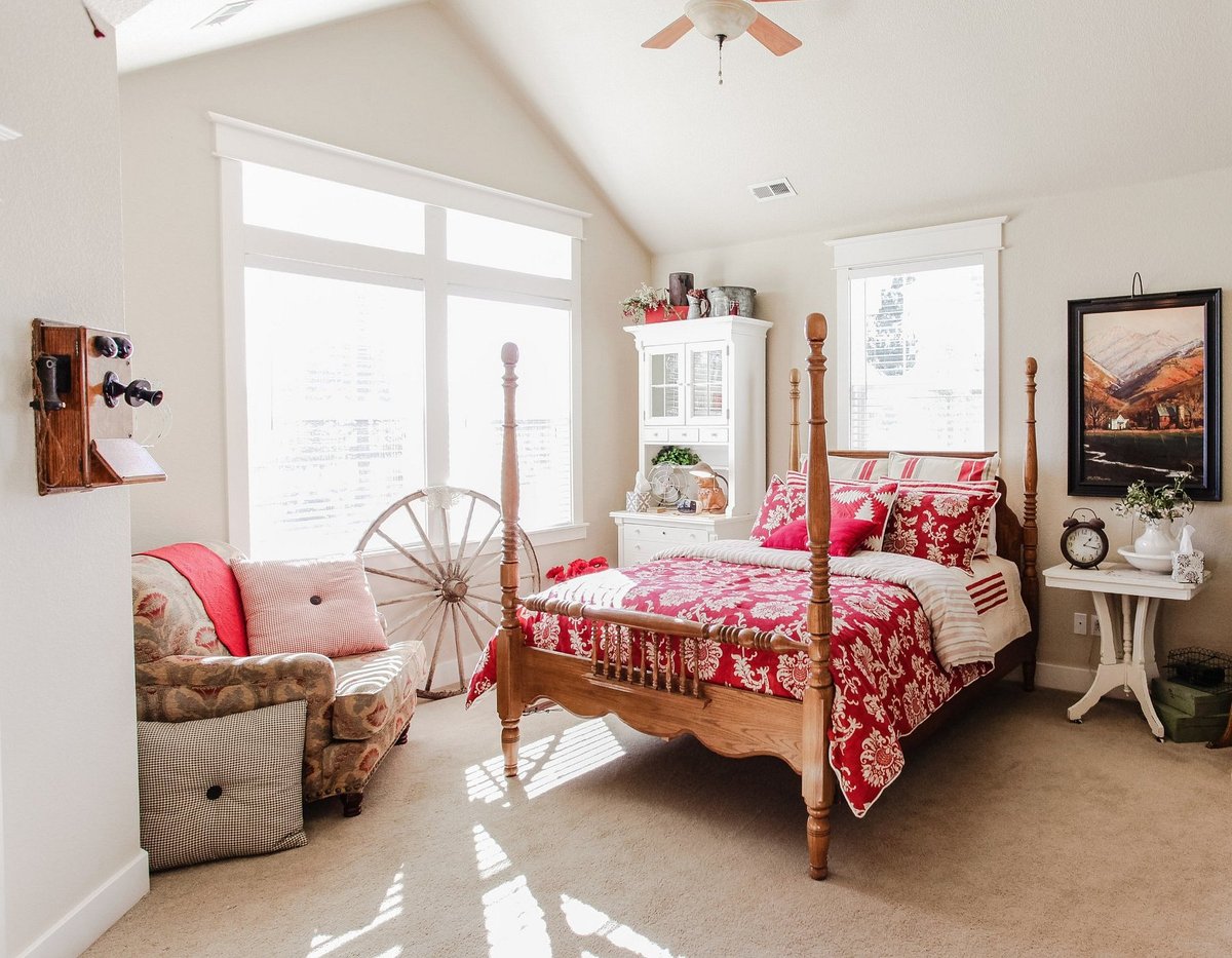 The Red Farmhouse Bed & Breakfast exterior entrance