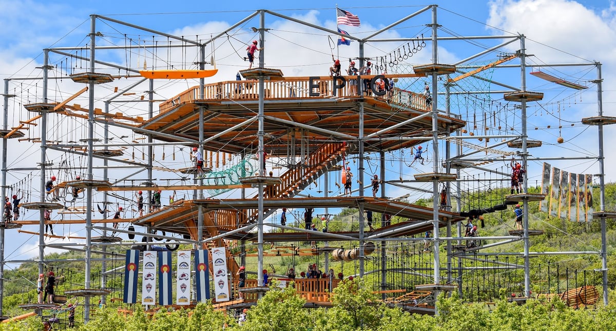 The EDGE Ziplines & Adventures (Formerly Castle Rock Adventure Park) atmosphere and seating