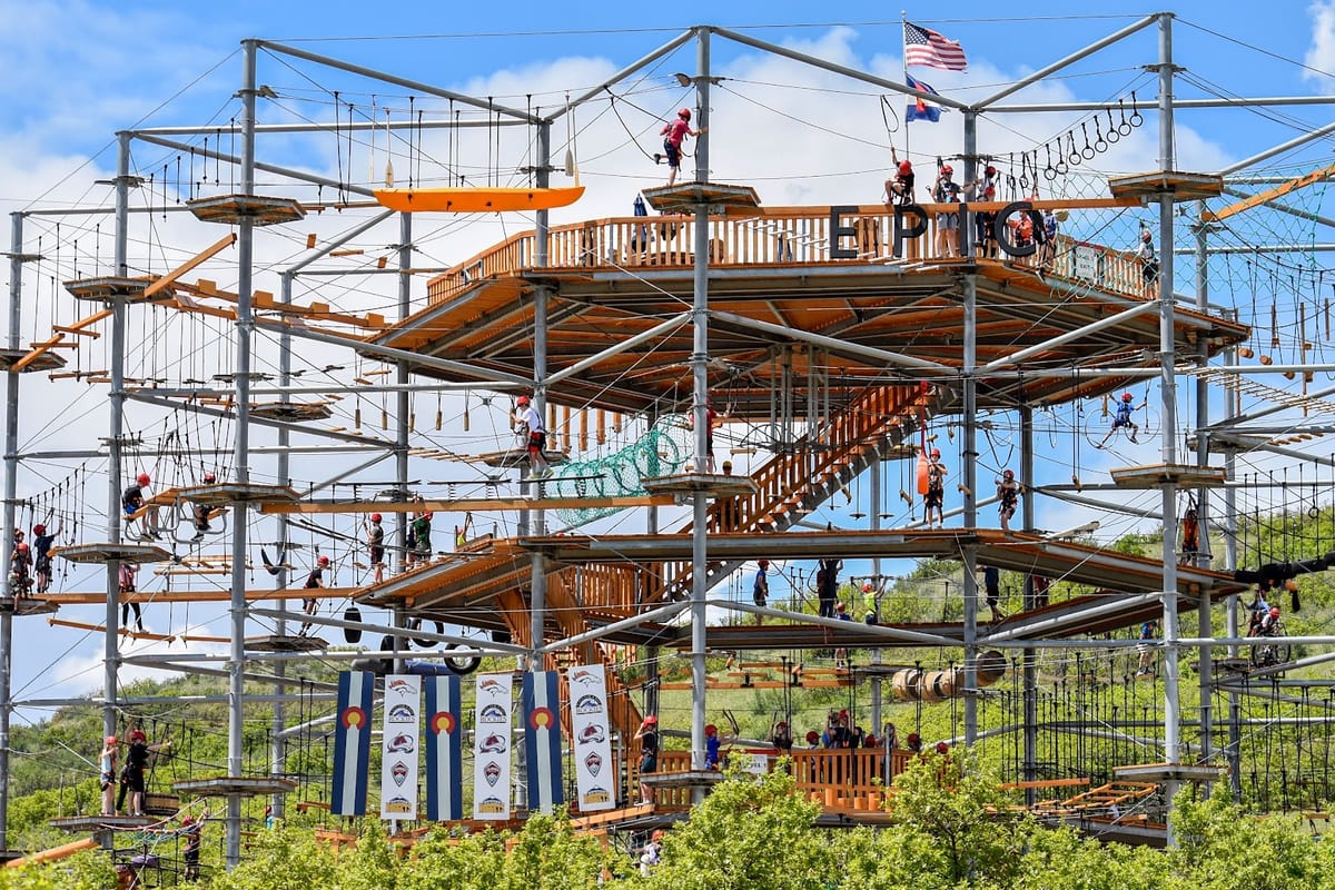 The EDGE Ziplines & Adventures (Formerly Castle Rock Adventure Park) atmosphere and seating