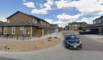 Lincoln Creek apartment community in Parker, Colorado