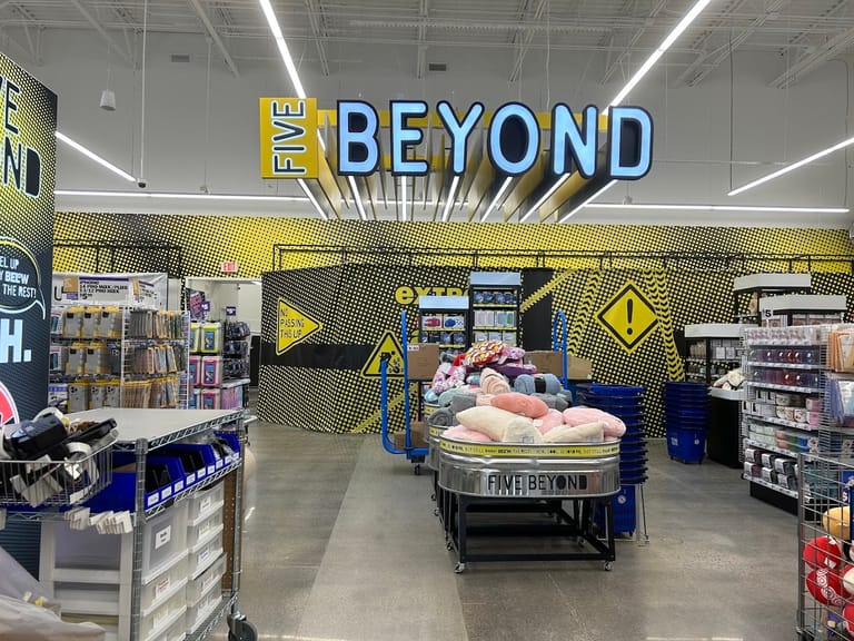 Five Below atmosphere and seating