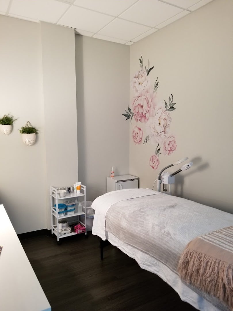 Interior view of Aura Acne Clinic