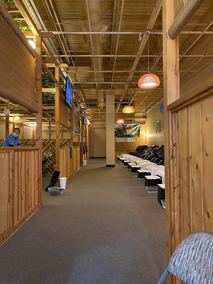 Relaxing Corner spa in Lone Tree, Colorado