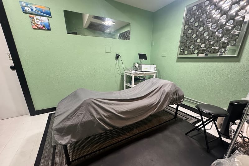 Castle Rock Shockwave Esthetics salon in Castle Rock, Colorado