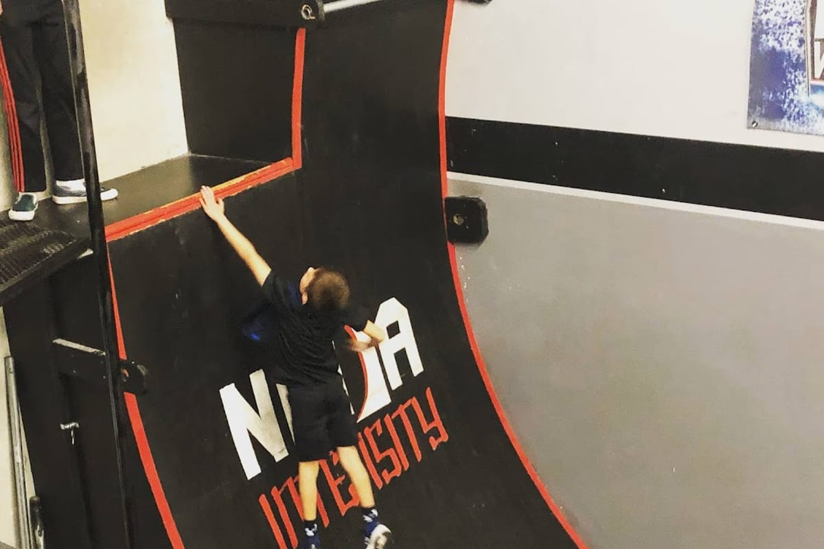 Ninja Intensity atmosphere and seating
