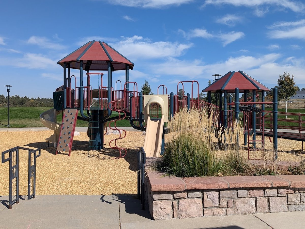 Bayou Gulch Playground atmosphere and seating