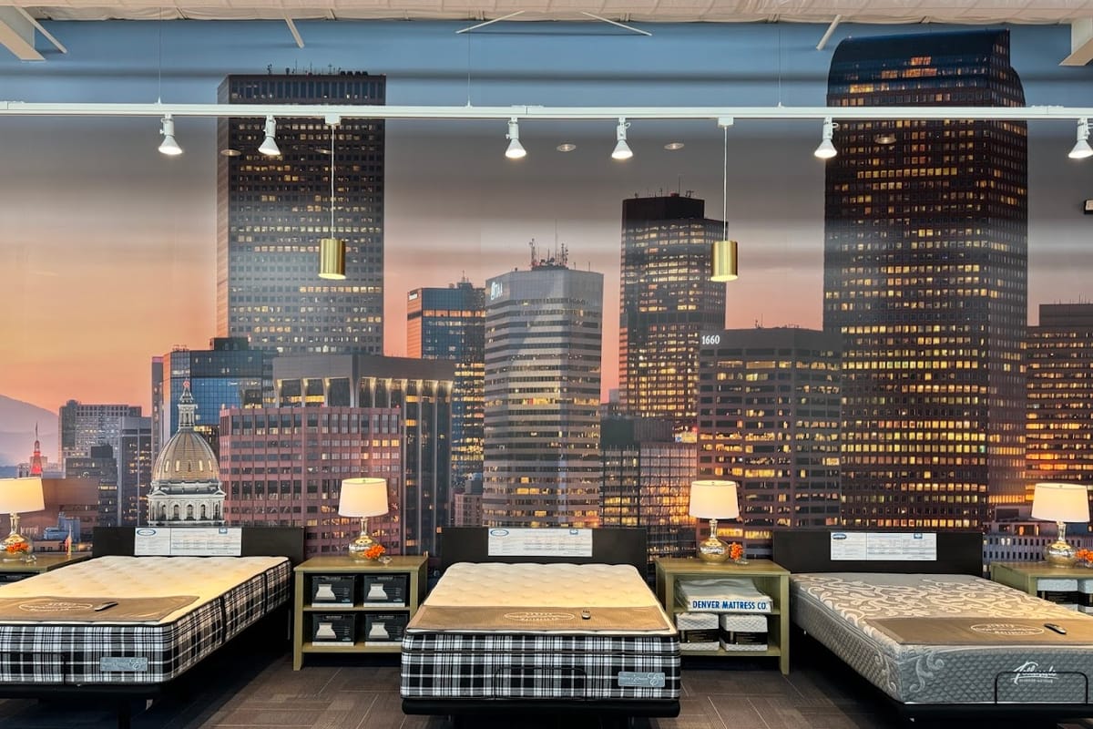 Denver Mattress atmosphere and seating