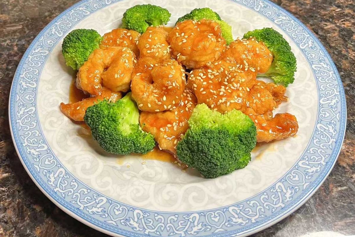 Tasty House Chinese Restaurant featured offerings