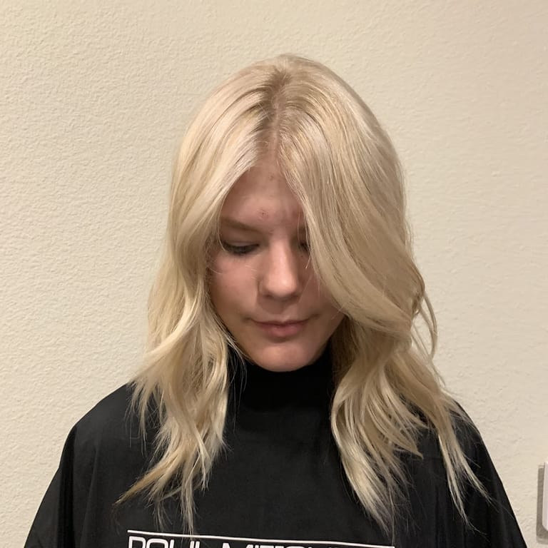 Bella’s Hair Company featured offerings