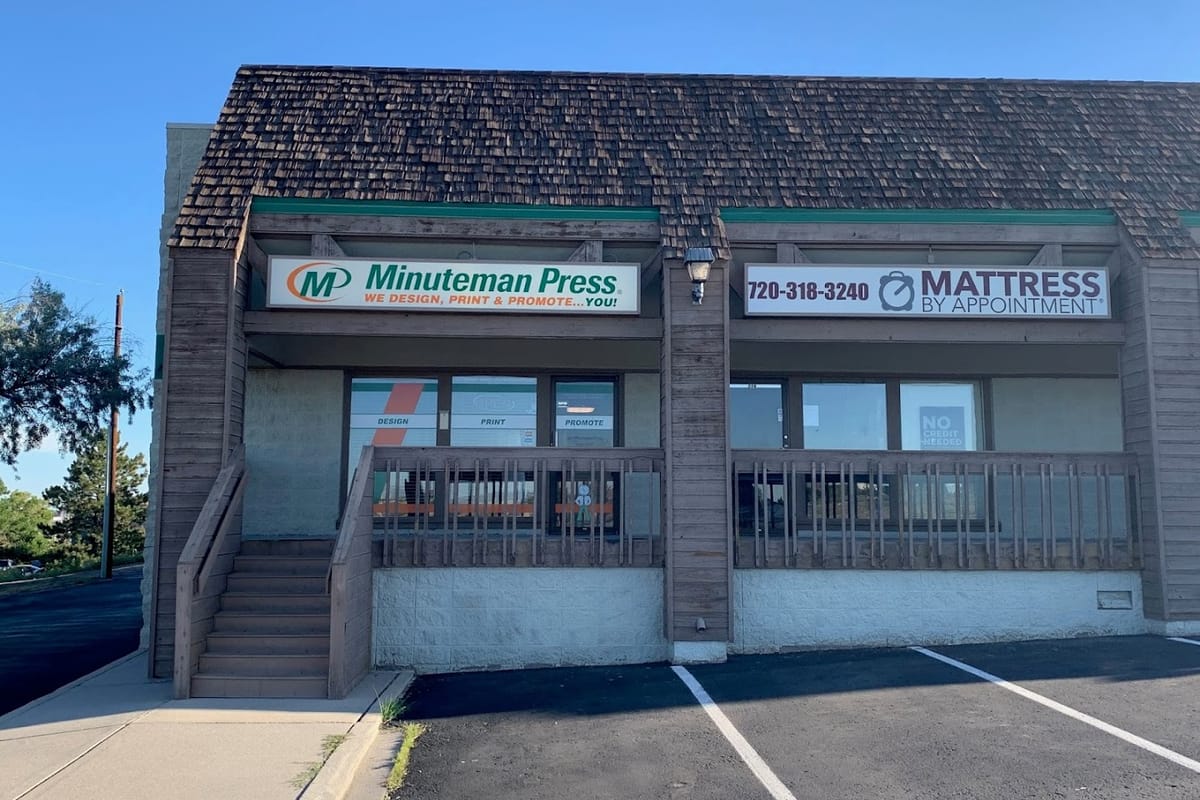 Minuteman Press Parker atmosphere and seating