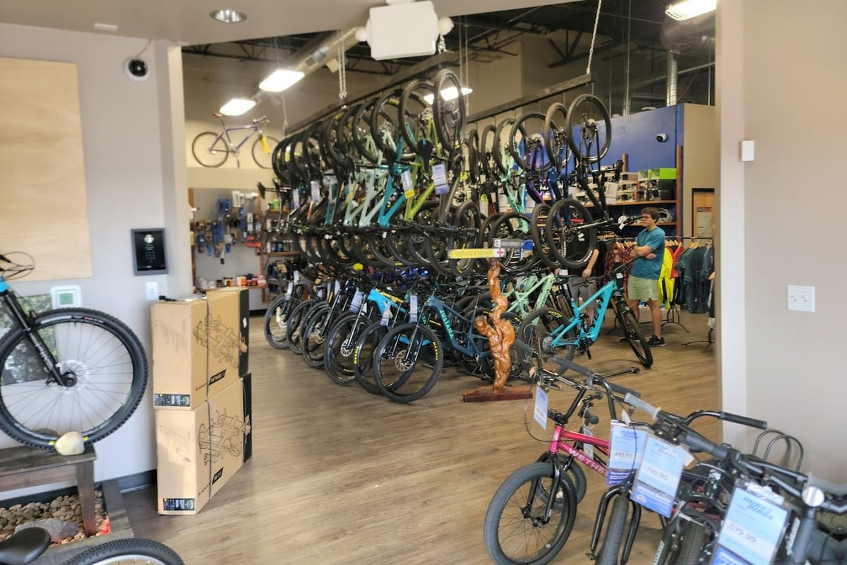 Interior view of Mike's Bikes of Parker