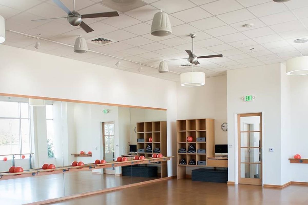 barre3 atmosphere and seating