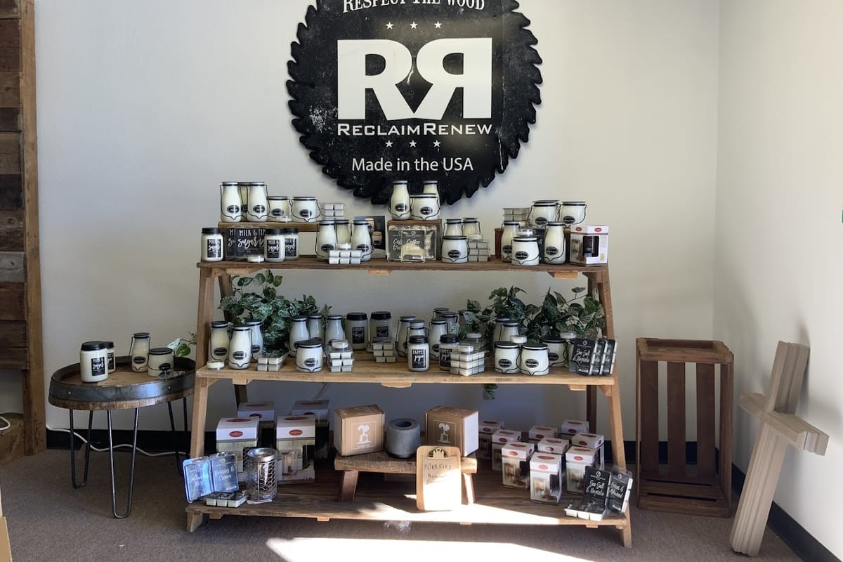 Reclaim Renew Colorado atmosphere and seating