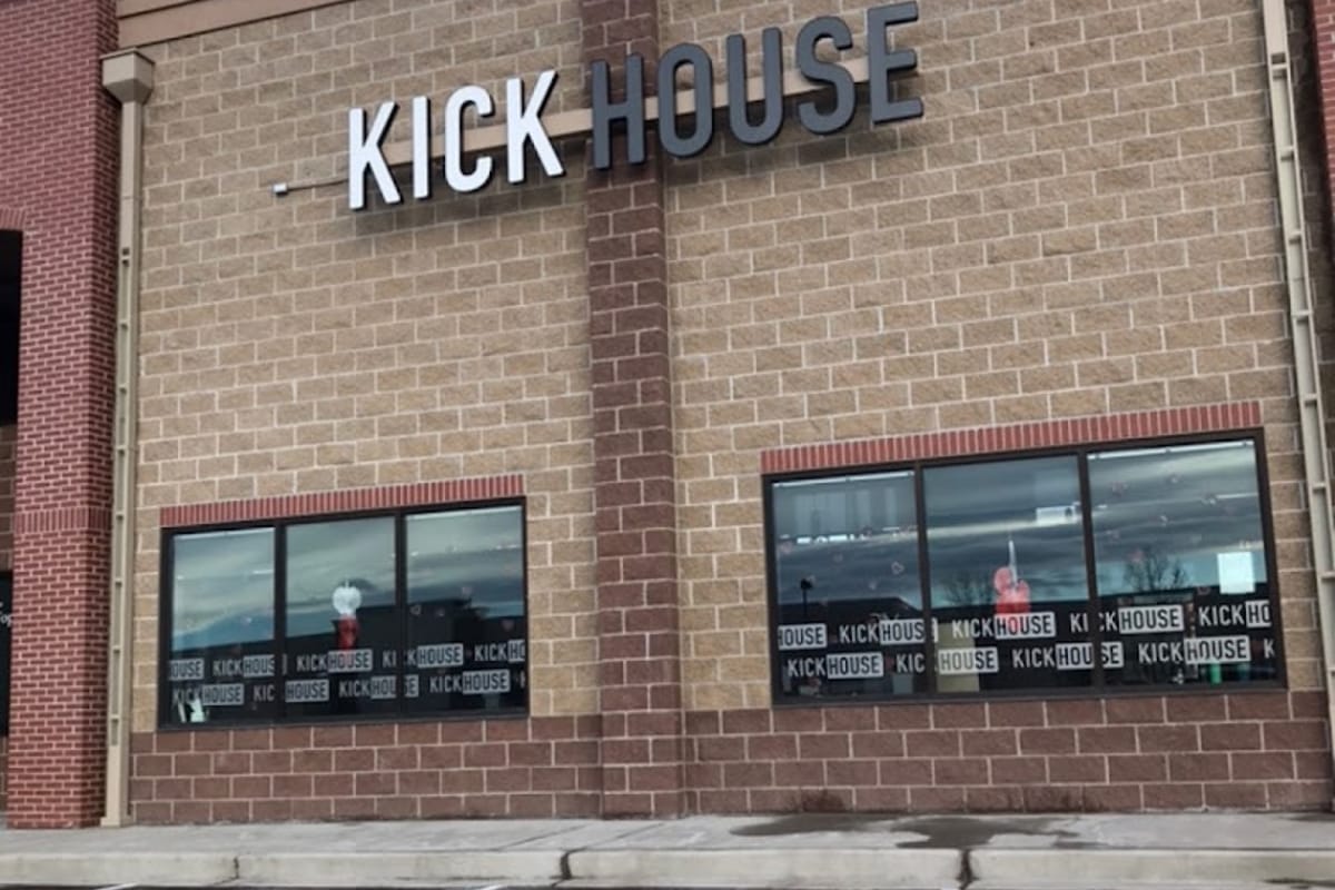 KickHouse dining area