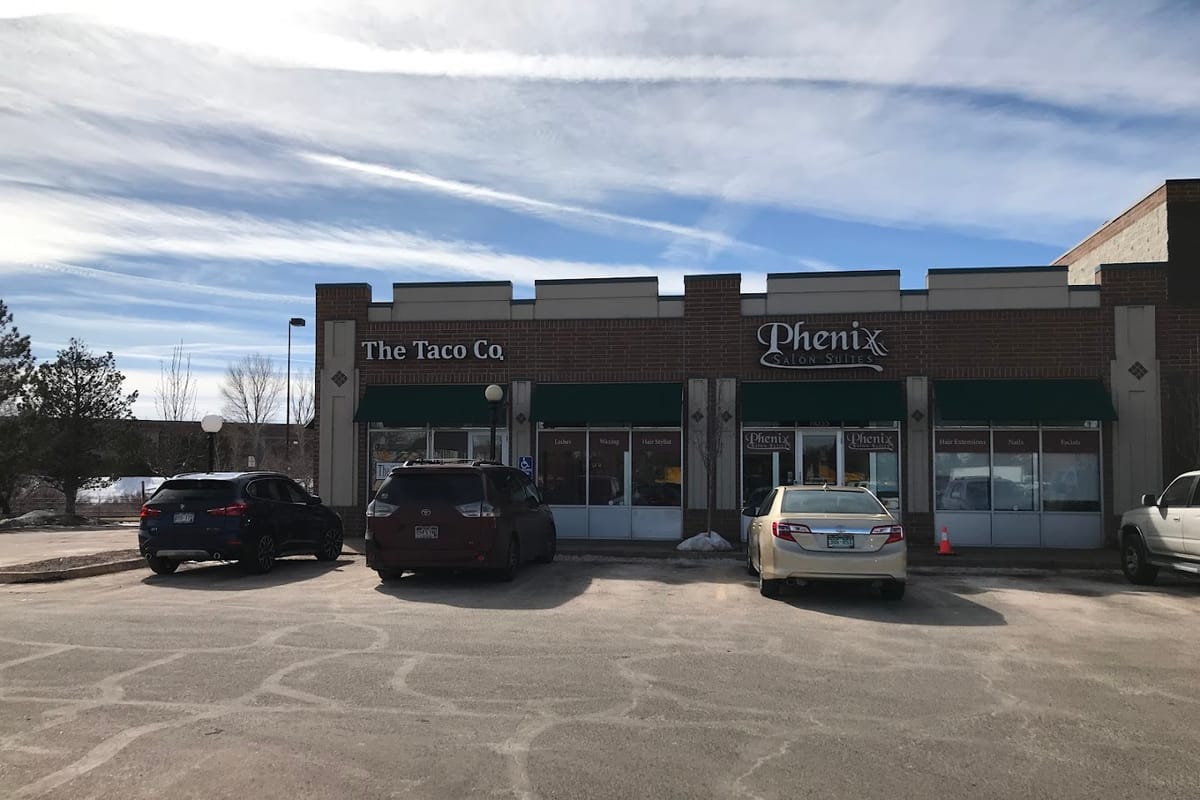 Phenix Salon Suites exterior entrance