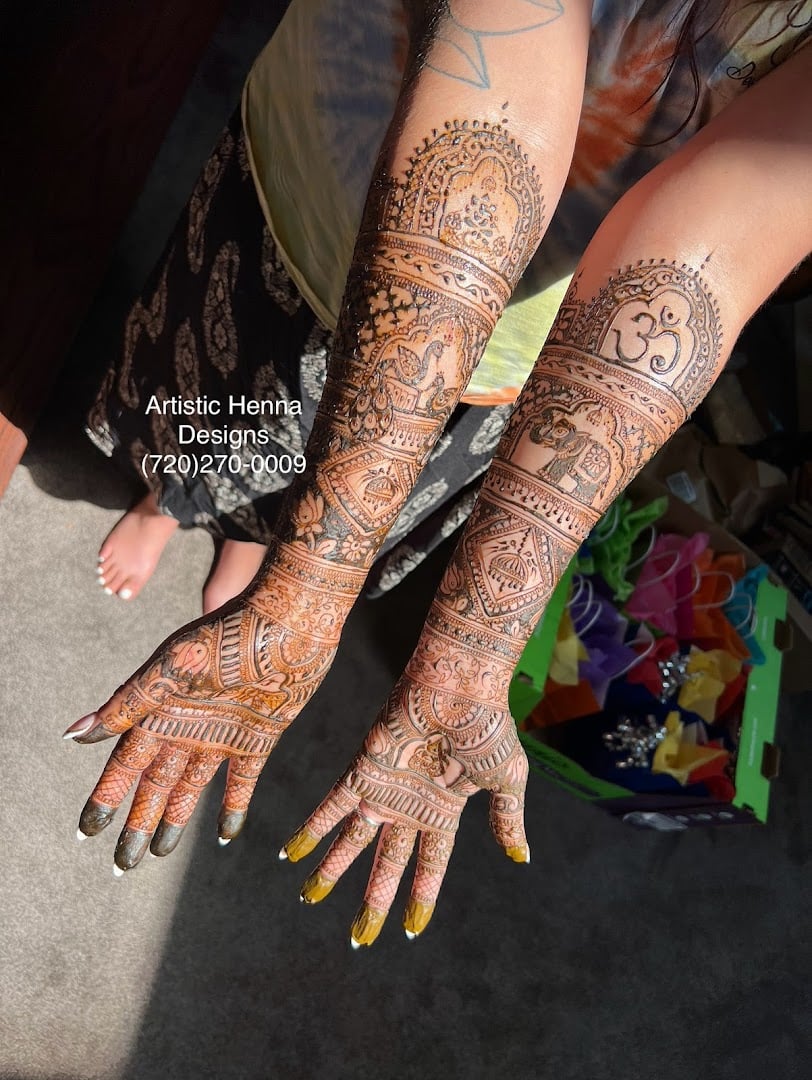 Artistic Henna Designs featured offerings