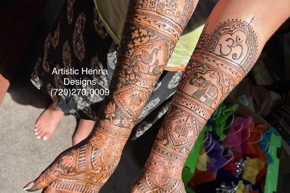 Artistic Henna Designs featured offerings