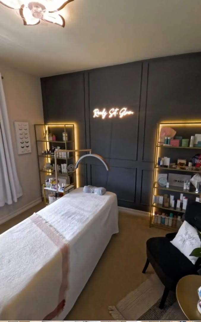 Interior view of Lash Naps and Esthetics