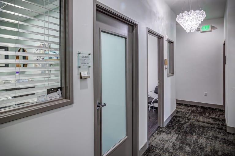 Vesper Salon Studios featured offerings