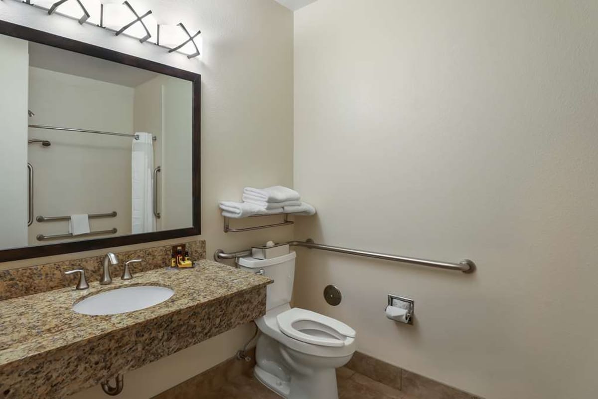 Best Western Plus Castle Rock featured offerings