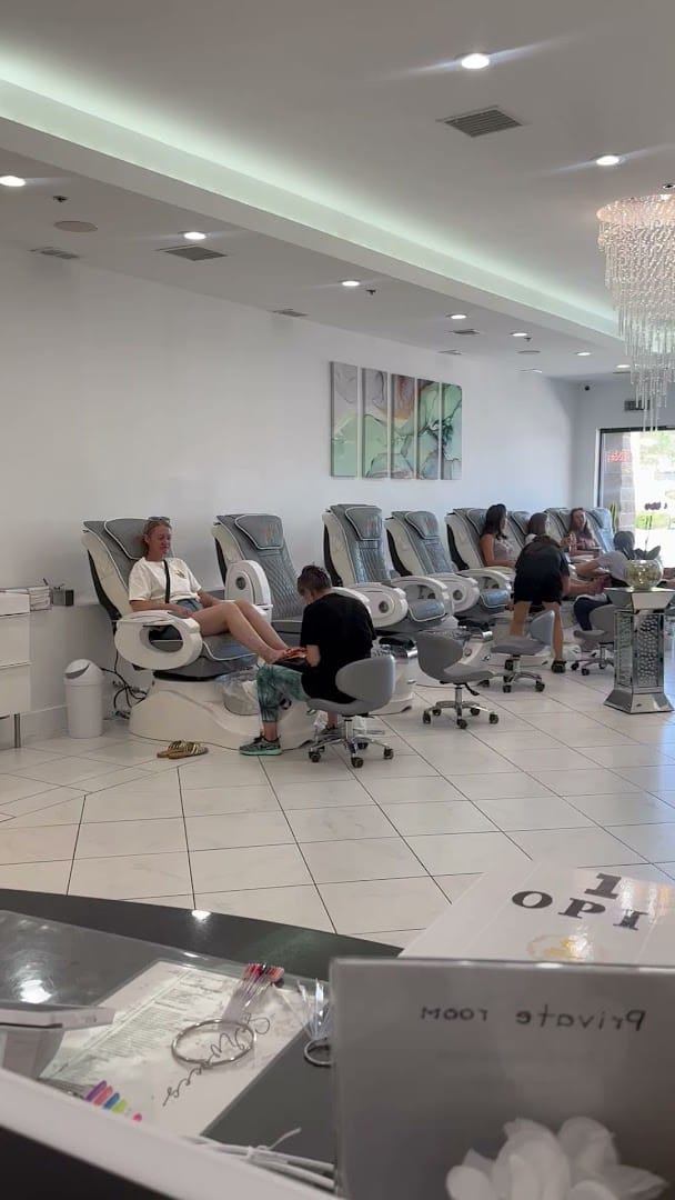 Interior view of Dazzling Nails