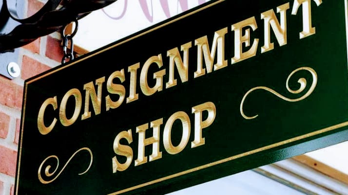 Castle Rock Consignment atmosphere and seating