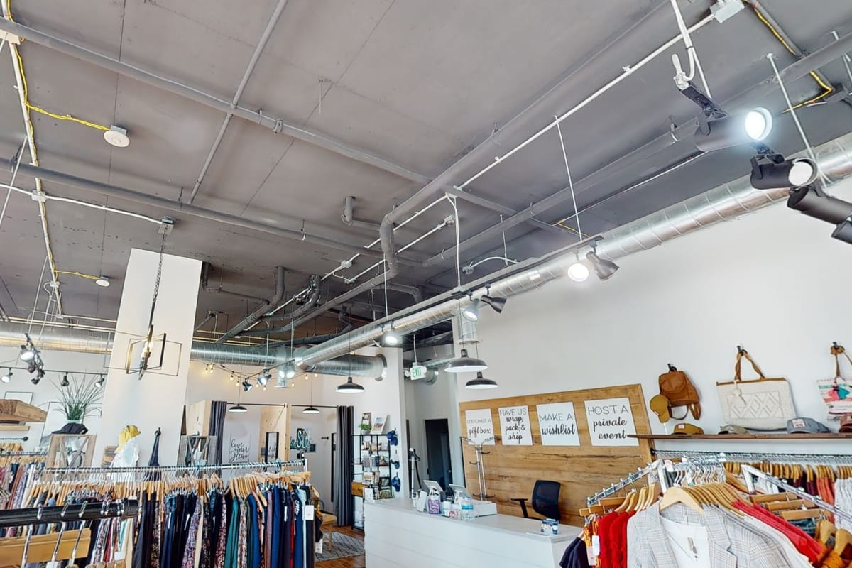 Mod Mountain Boutique atmosphere and seating