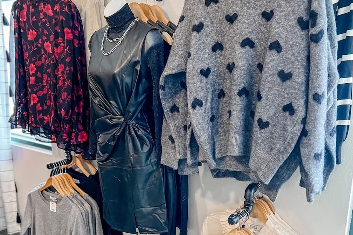 Amazing Lemons Boutique featured offerings