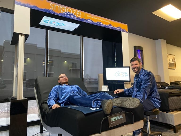 Snooze Mattress exterior entrance