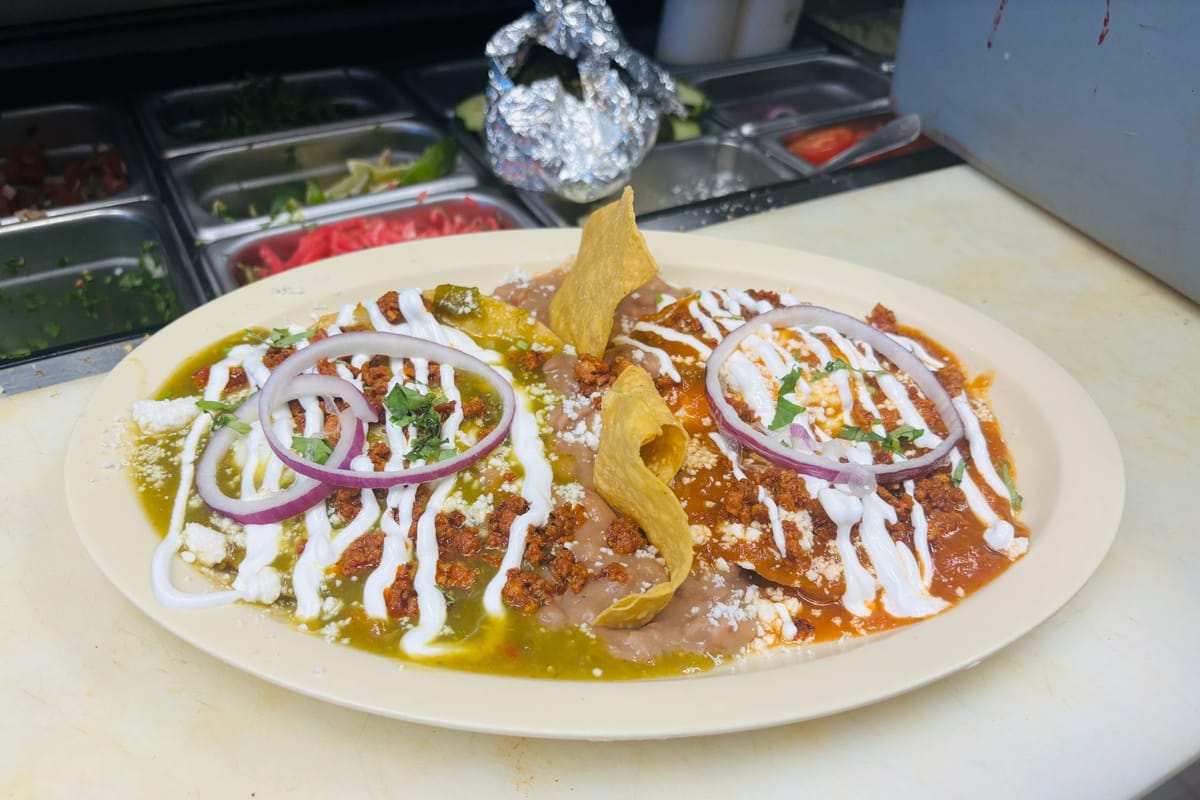 Interior view of Venalonzo's Tacos - Parker
