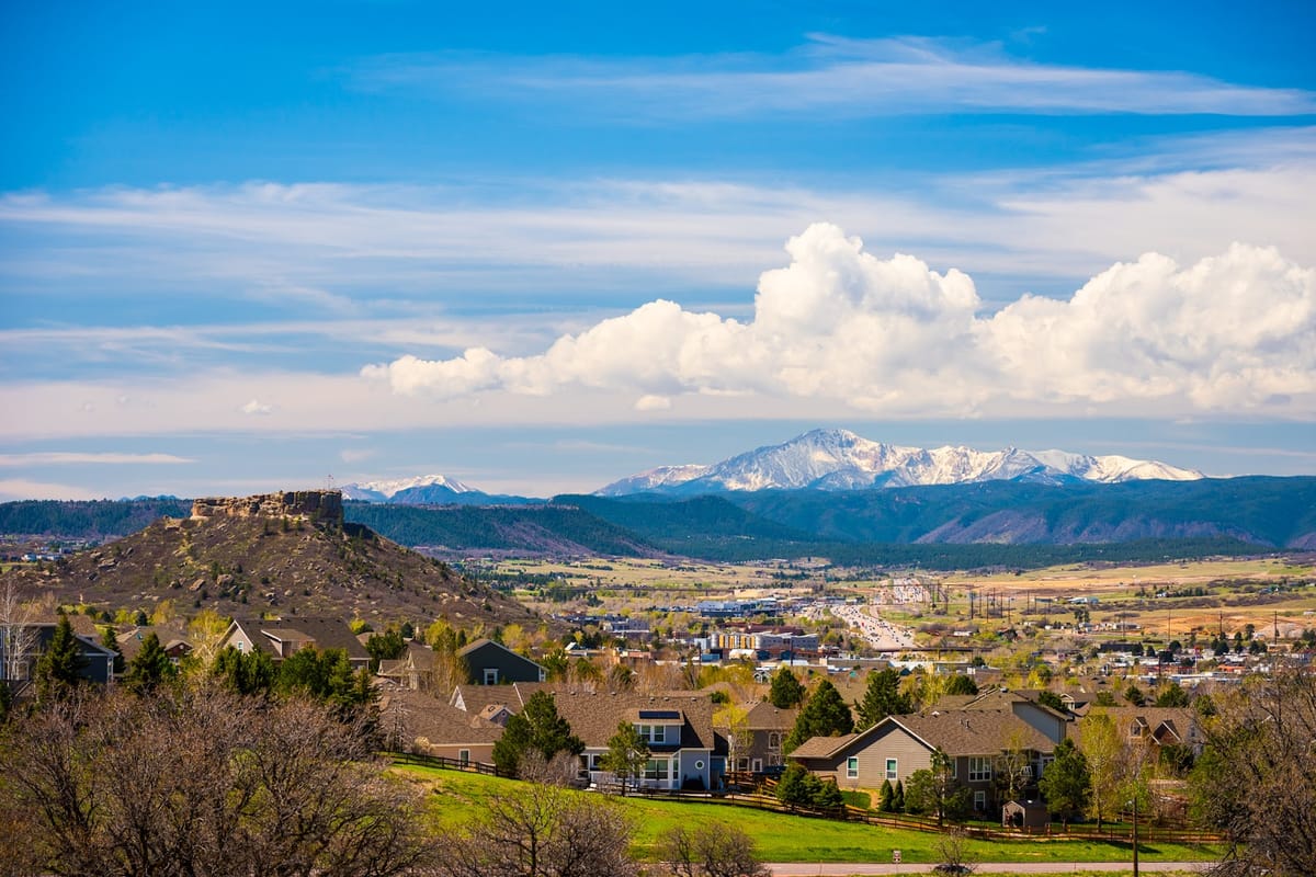 Metzler Family Open Space Parking and Trailhead featured offerings