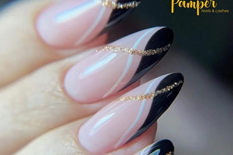 Pamper Nails & Lashes salon in Castle Rock, Colorado
