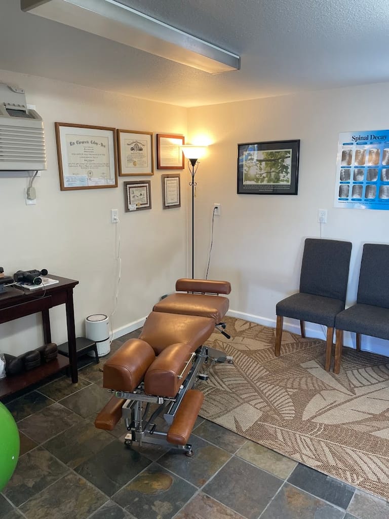 Interior view of Castle Rock Natural Health-Kathie Lunnon DC